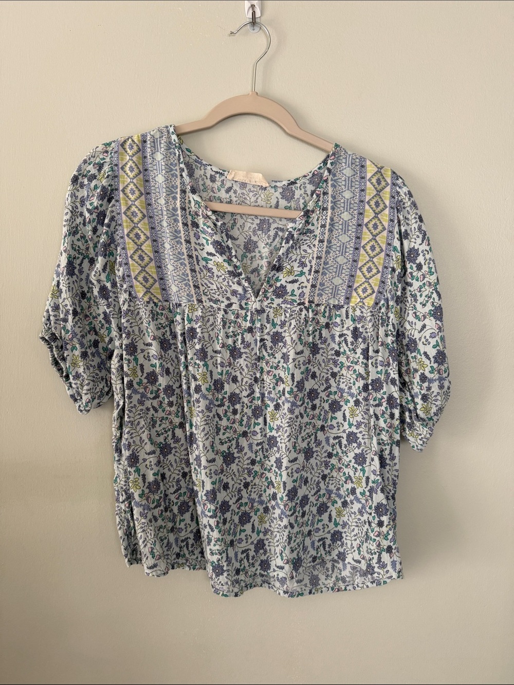 Lucky Brand White Floral V-Neck Peasant Blouse with Blue and Green Accents
